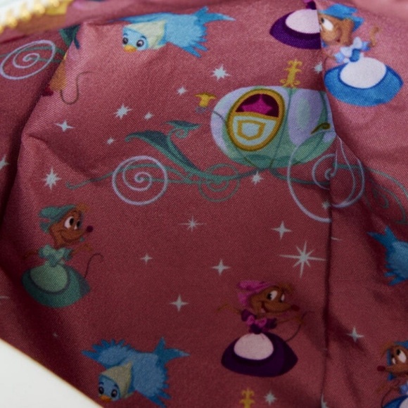 NWOT Disney Loungefly Stitch Shoppe Cinderella Pumpkin Carriage Crossbody Bag - Picture 7 of 7